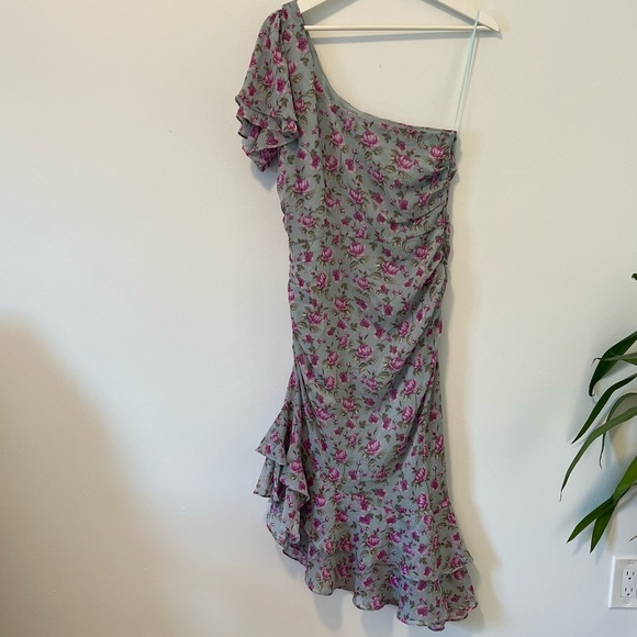 REVOLVE ASTR Floral One Shoulder Ruffle Midi Dress - Picture 2 of 11